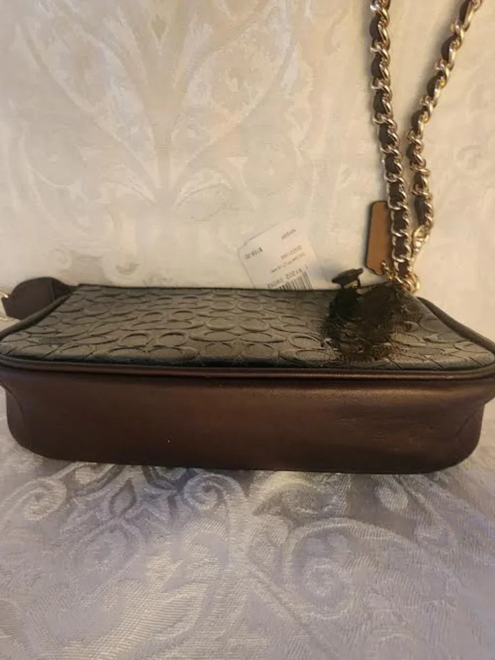 NWT COACH LARGE WRISTLET EMBOSSED BLK PATENT LEATHER TRIMED BRN LEATHER